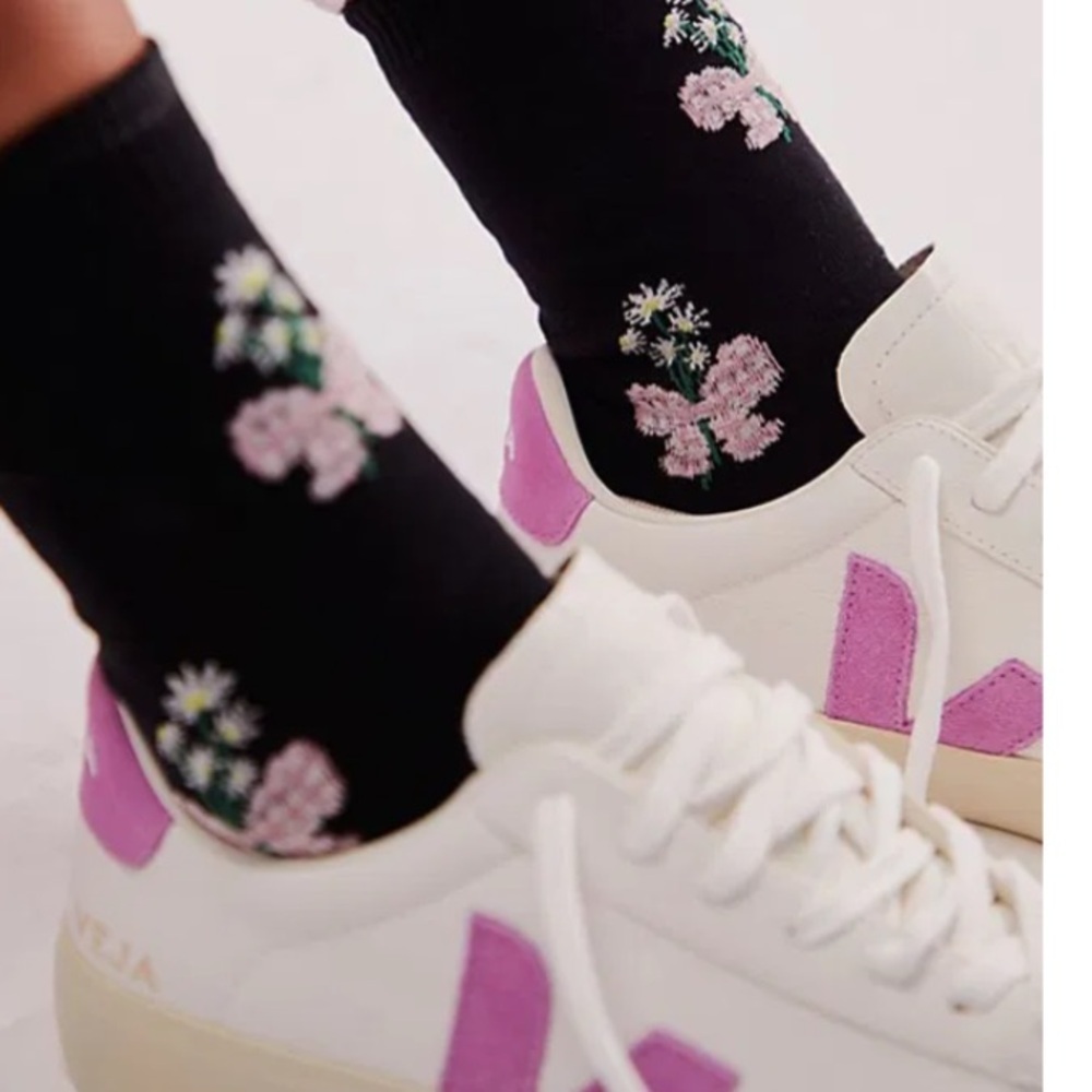 Free people blue bells socks new with tags